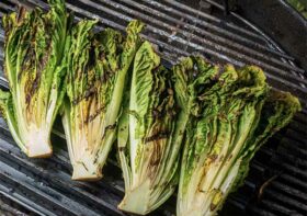 5 Reasons Why You Should Grow Romaine Lettuce for BBQ?